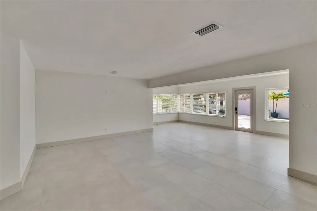 1492 Sea Gull Drive S South Pasadena FL 33707