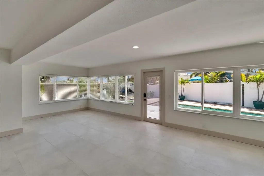 1492 Sea Gull Drive S South Pasadena FL 33707
