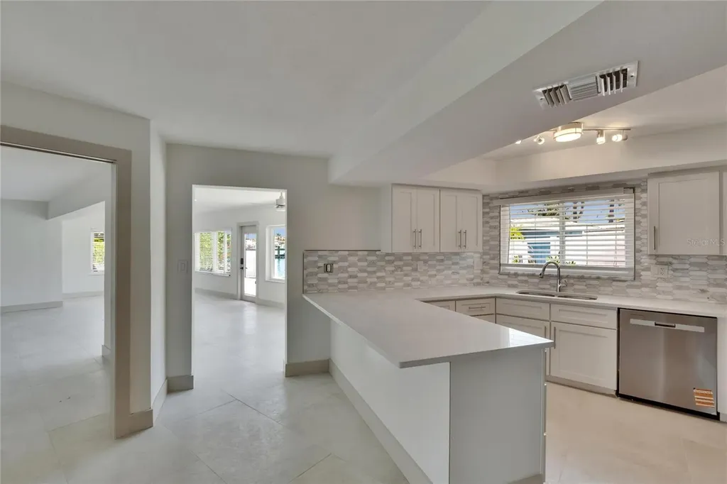 1492 Sea Gull Drive S South Pasadena FL 33707