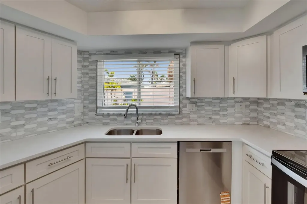 1492 Sea Gull Drive S South Pasadena FL 33707