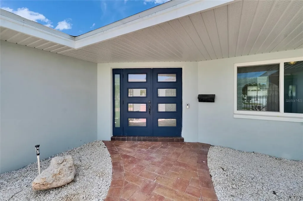 1492 Sea Gull Drive S South Pasadena FL 33707