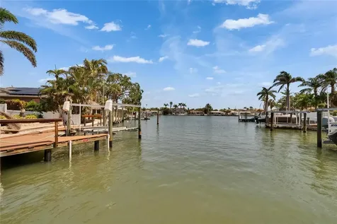 1492 Sea Gull Drive S South Pasadena FL 33707