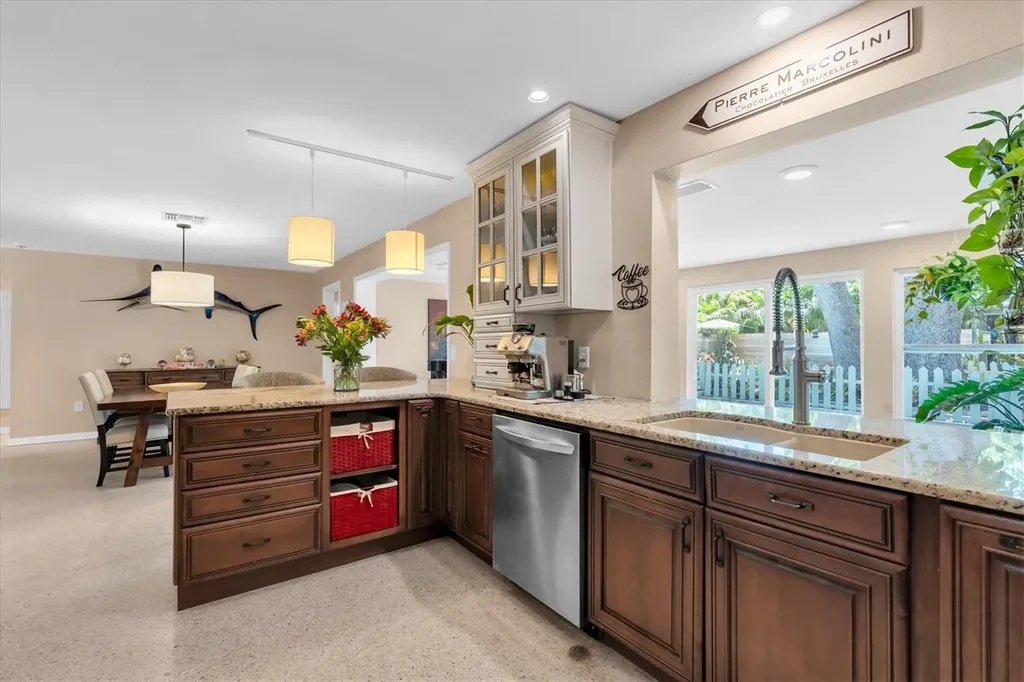 1243 Brookside Drive Clearwater FL 33764