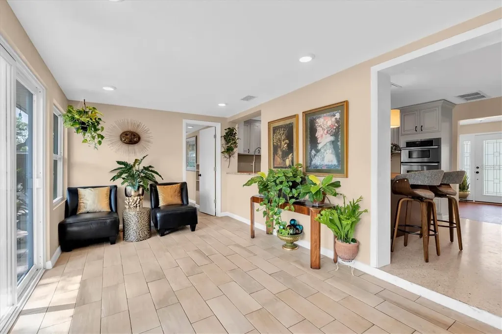 1243 Brookside Drive Clearwater FL 33764