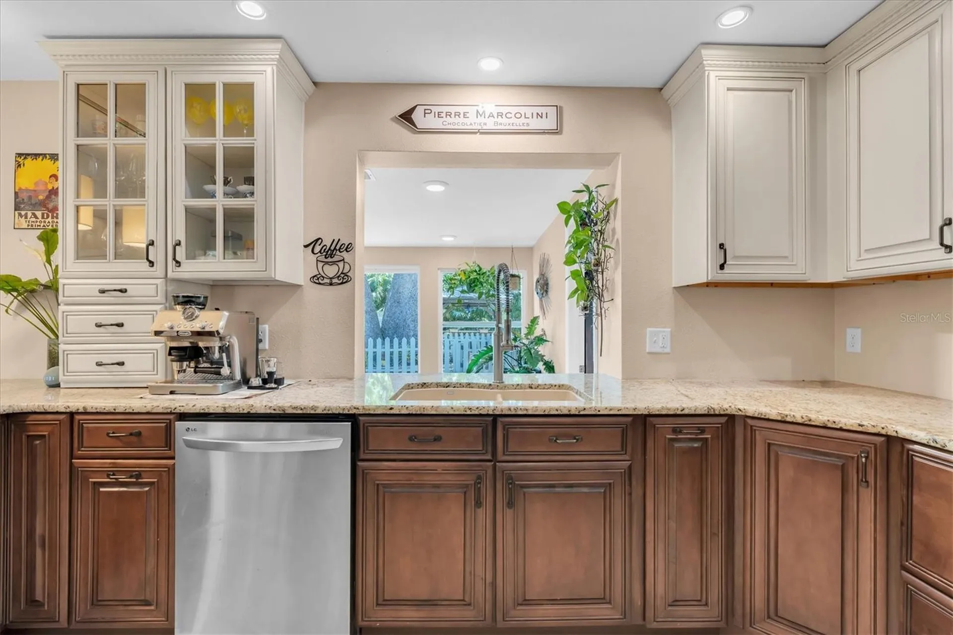 1243 Brookside Drive Clearwater FL 33764