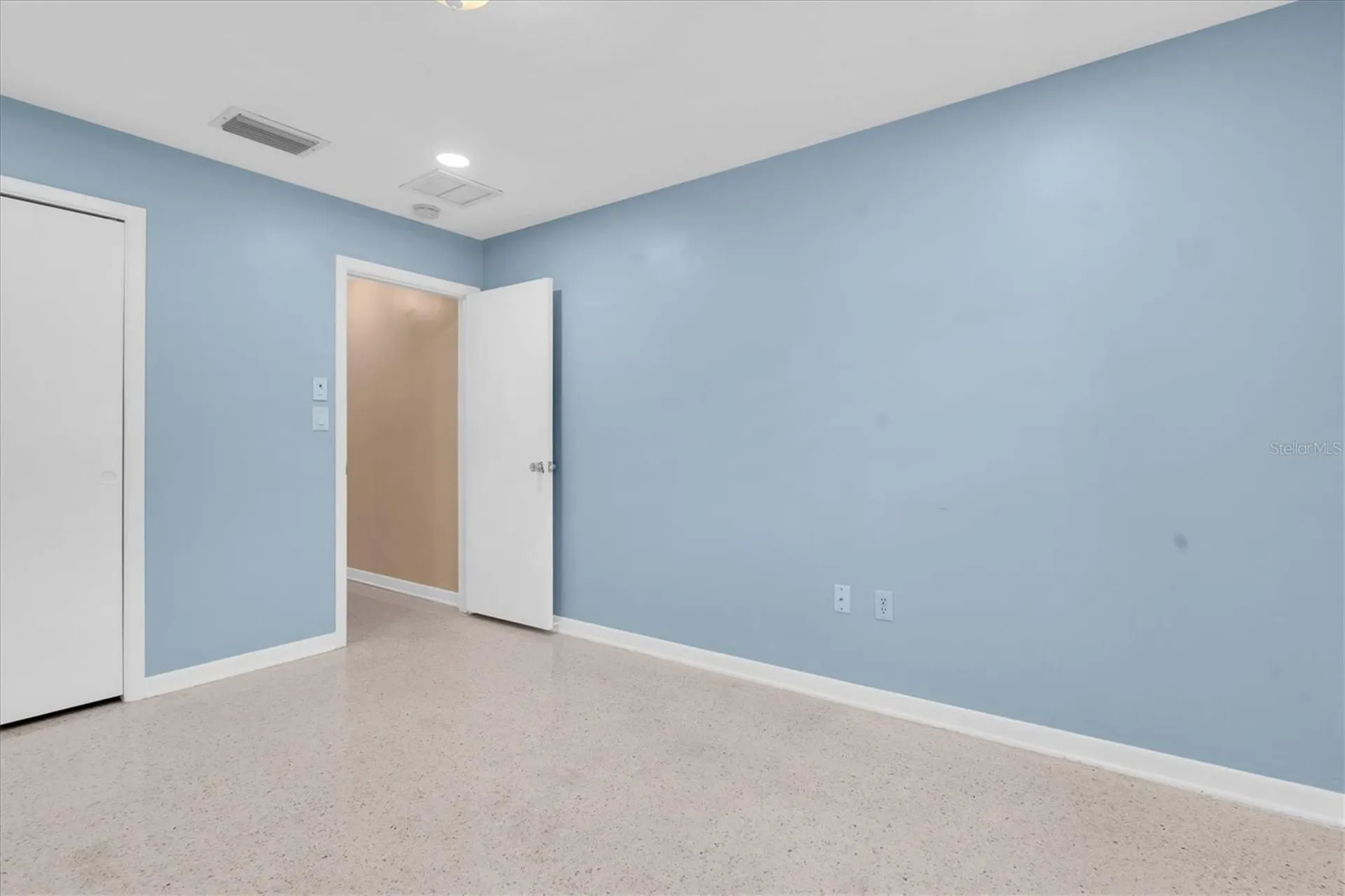 1243 Brookside Drive Clearwater FL 33764