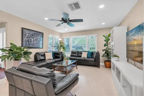 1243 Brookside Drive Clearwater FL 33764
