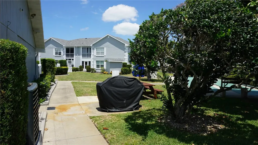 7713 Hillside Court Hudson FL 34667