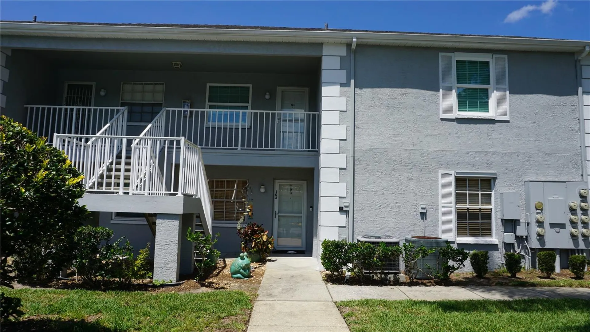 7713 Hillside Court Hudson FL 34667