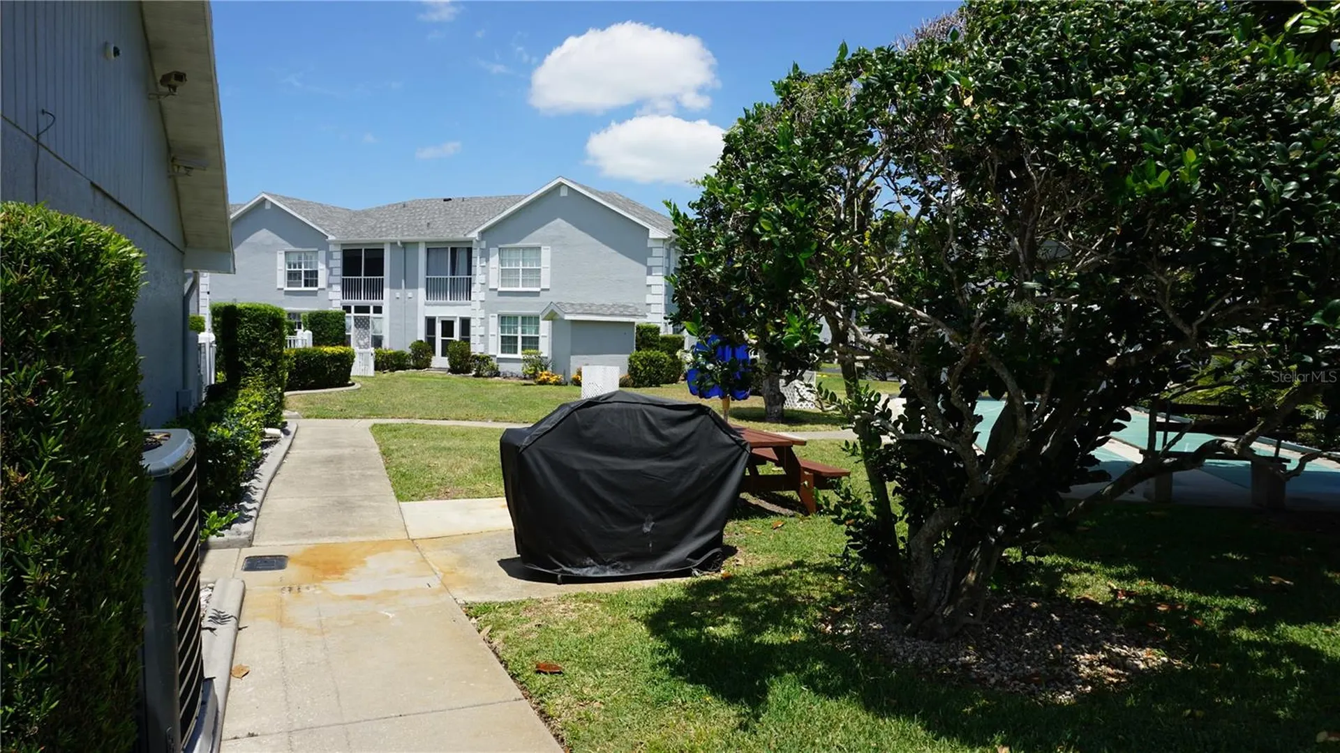 7713 Hillside Court Hudson FL 34667
