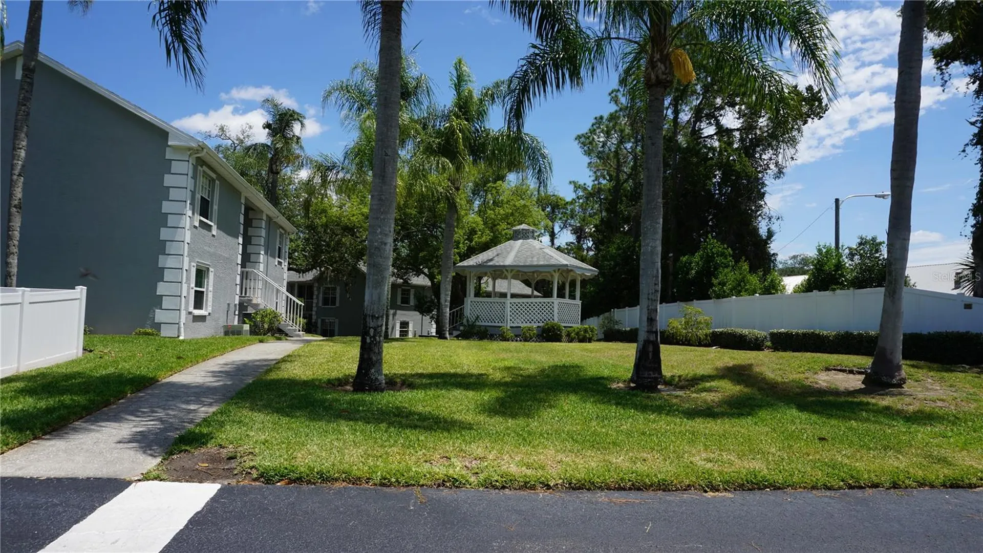 7713 Hillside Court Hudson FL 34667