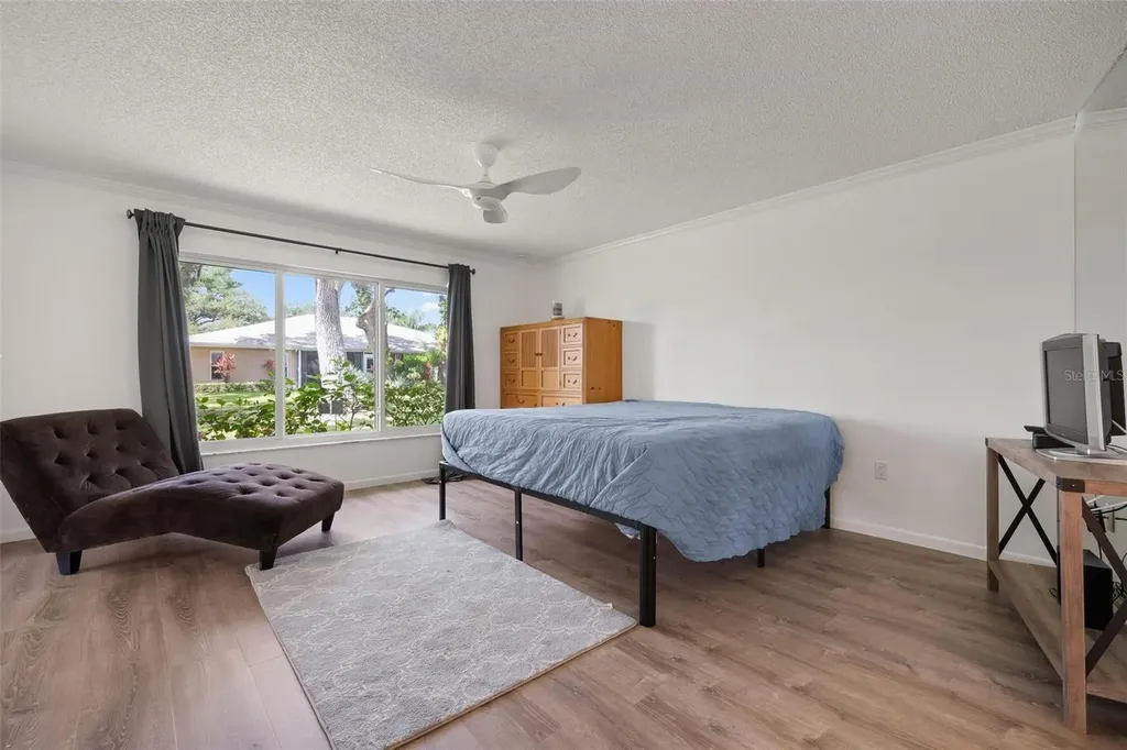 4212 Center Gate Lane Sarasota FL 34233