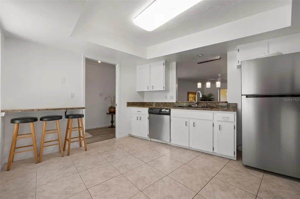 4212 Center Gate Lane Sarasota FL 34233