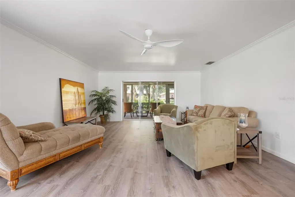 4212 Center Gate Lane Sarasota FL 34233