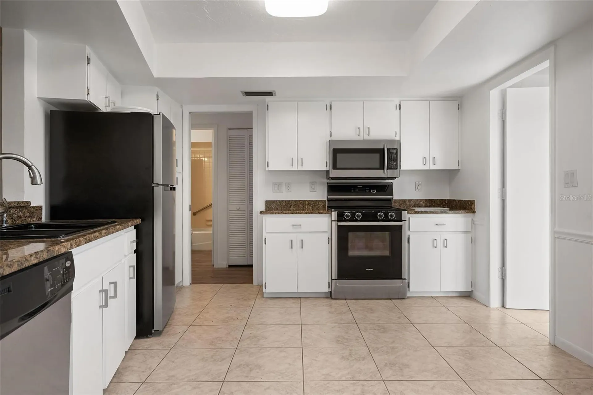 4212 Center Gate Lane Sarasota FL 34233