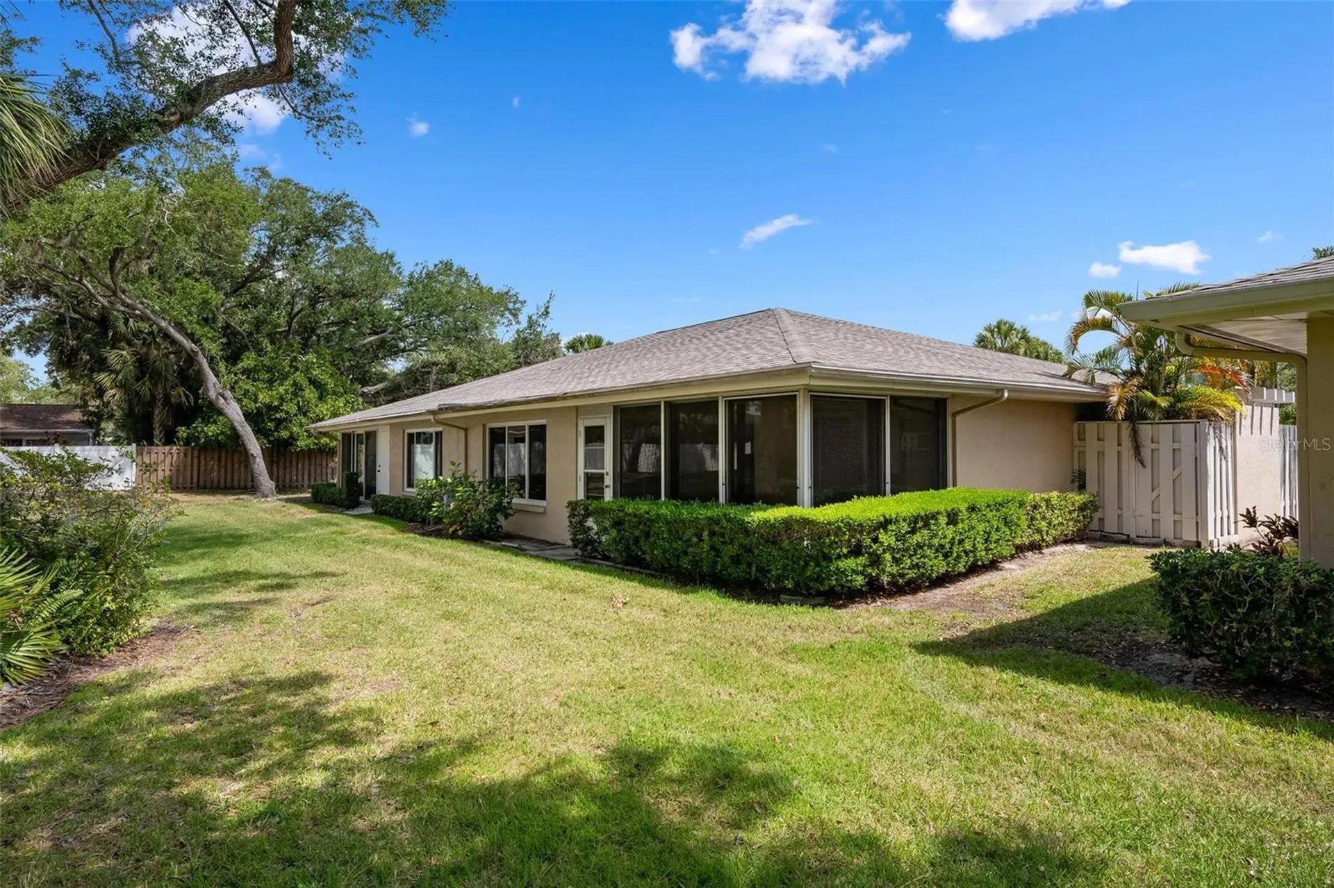4212 Center Gate Lane Sarasota FL 34233