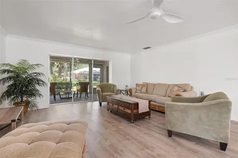 4212 Center Gate Lane Sarasota FL 34233