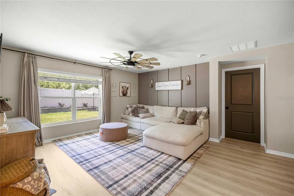 6801 SE 3rd Loop Ocala FL 34472