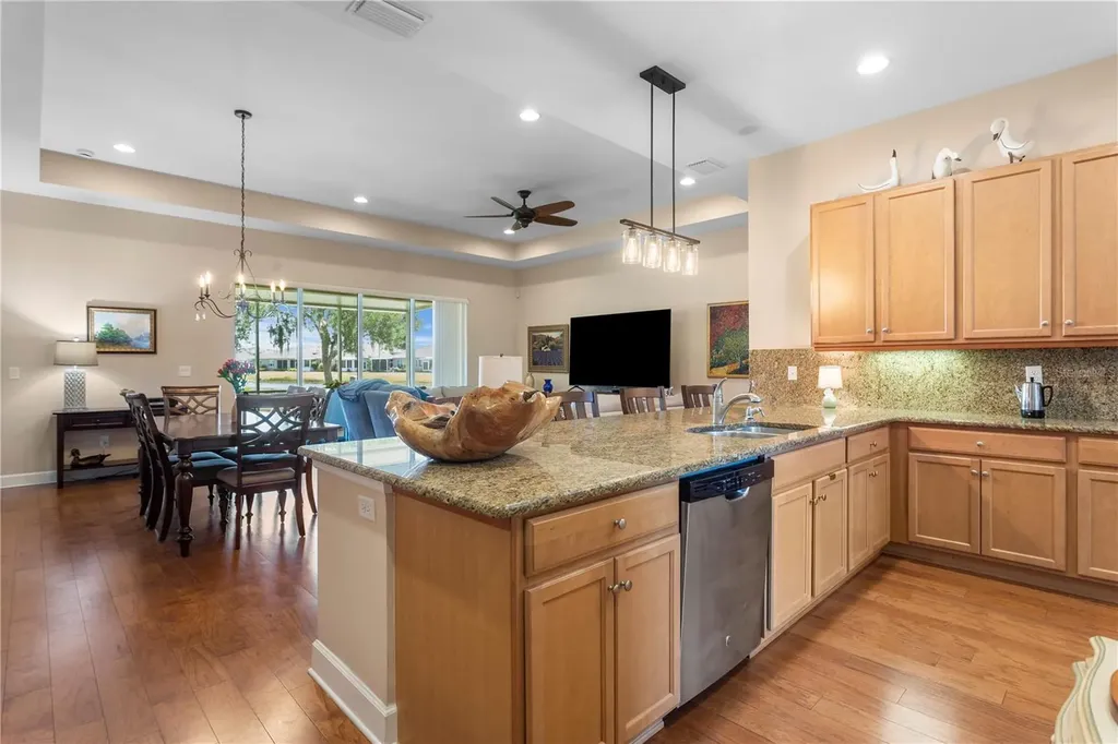 2119 Sifield Greens Way Sun City Center FL 33573
