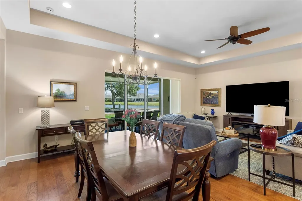 2119 Sifield Greens Way Sun City Center FL 33573