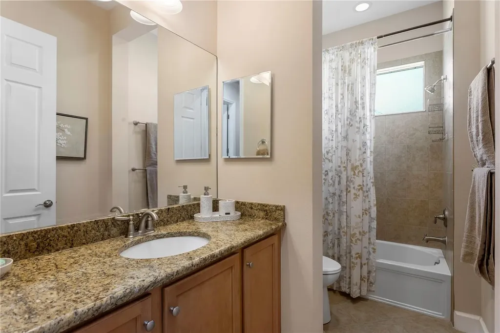2119 Sifield Greens Way Sun City Center FL 33573