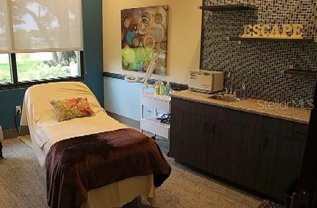 2119 Sifield Greens Way Sun City Center FL 33573