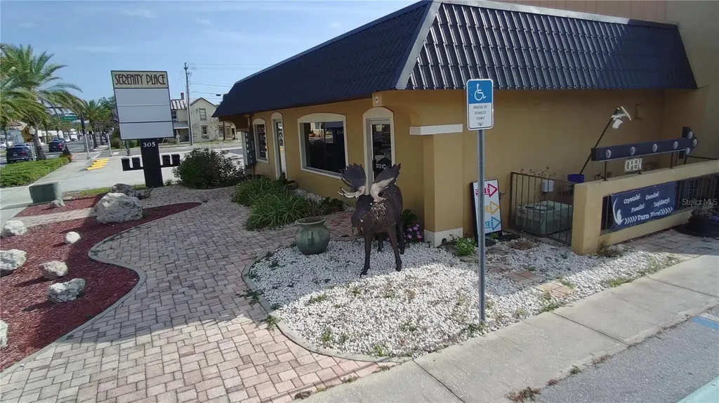 305 Main Street Auburndale FL 33823