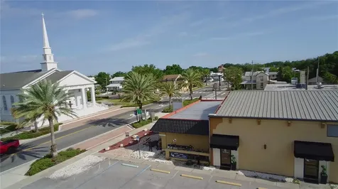 305 Main Street Auburndale FL 33823