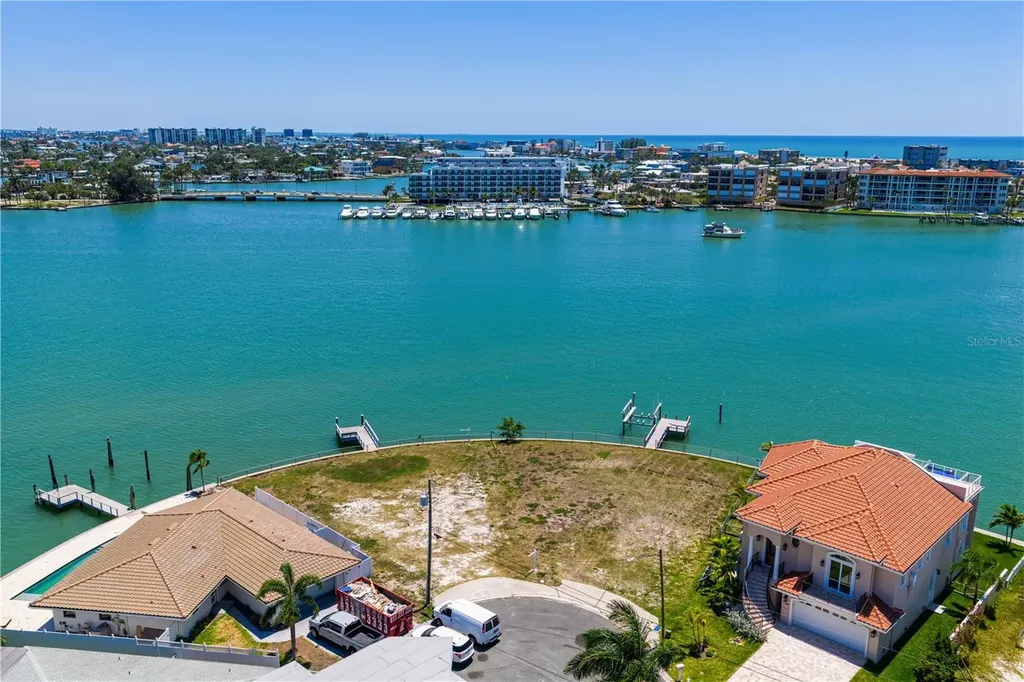 11050 5th Street E Treasure Island FL 33706