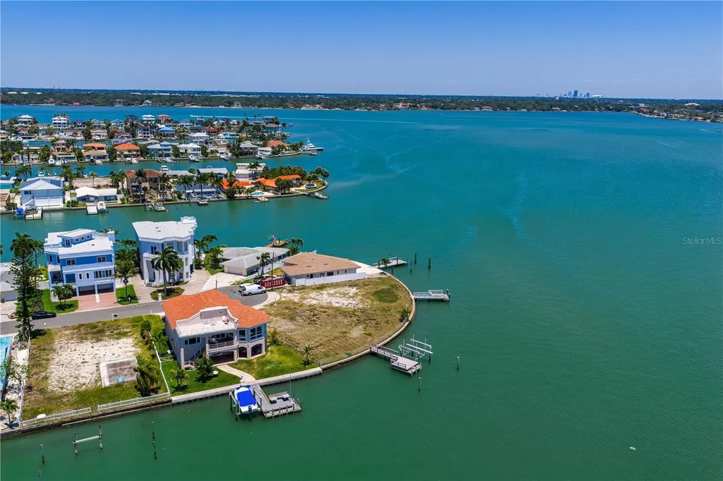 11050 5th Street E Treasure Island FL 33706