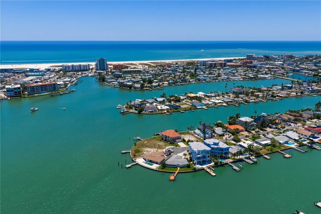 11050 5th Street E Treasure Island FL 33706