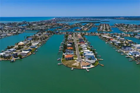 11050 5th Street E Treasure Island FL 33706