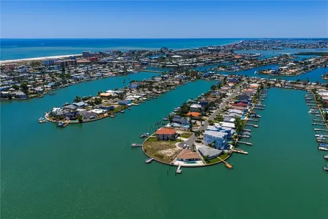 11050 5th Street E Treasure Island FL 33706