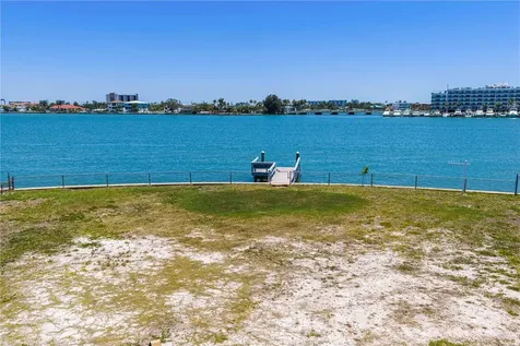 11050 5th Street E Treasure Island FL 33706