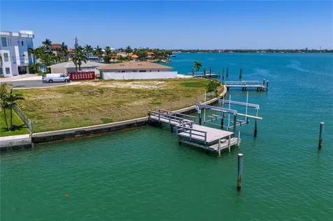 11050 5th Street E Treasure Island FL 33706