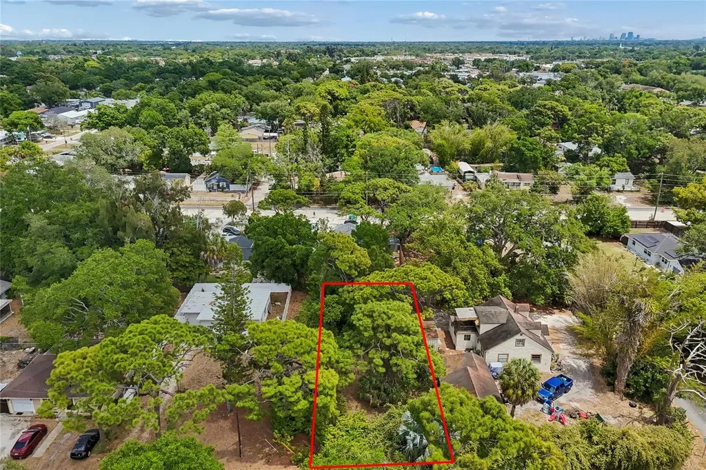 71ST Way N St Petersburg FL 33709