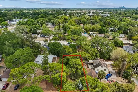 71ST Way N St Petersburg FL 33709