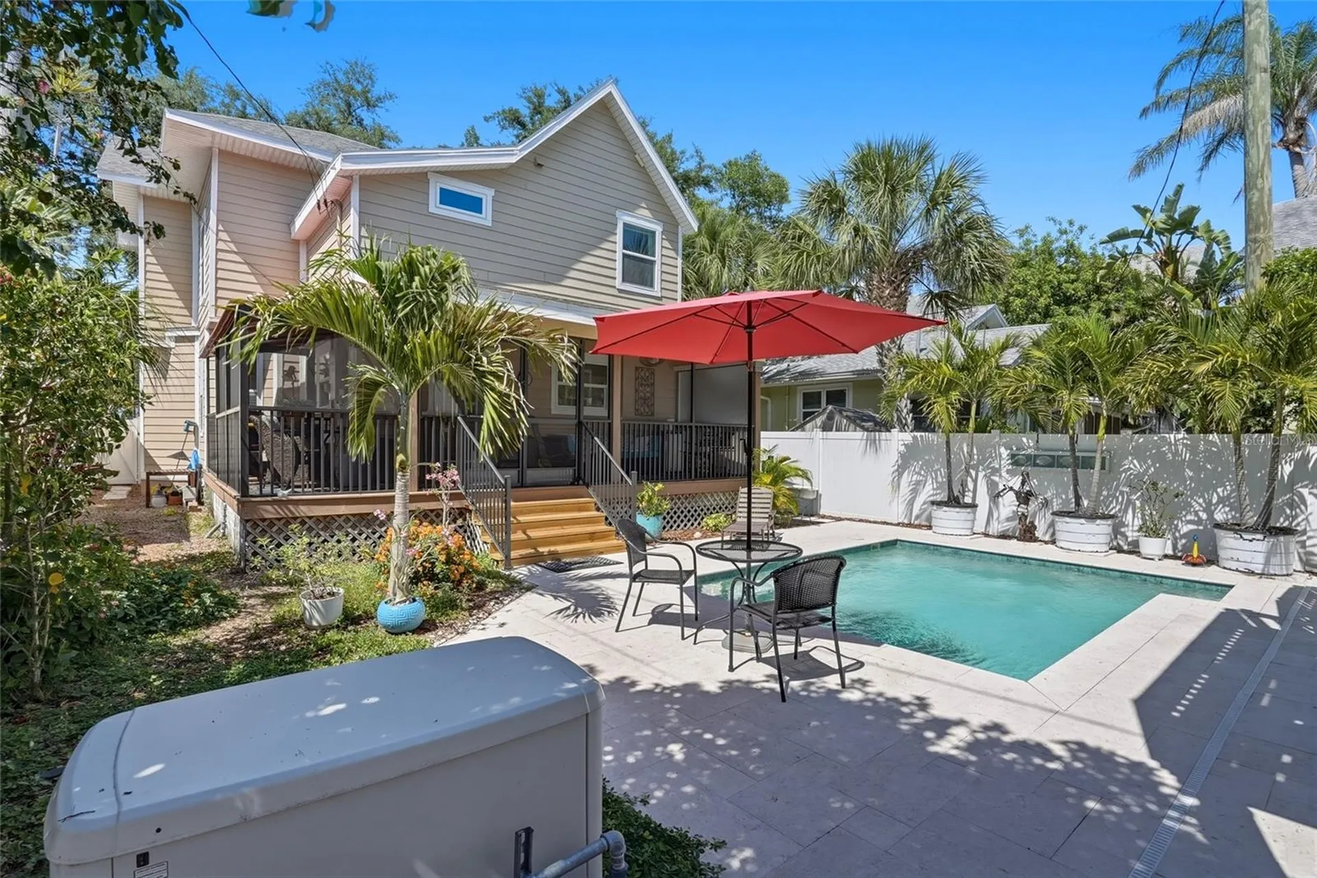 140 13th Avenue NE St Petersburg FL 33701