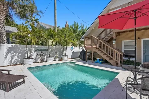 140 13th Avenue NE St Petersburg FL 33701