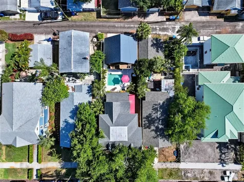 140 13th Avenue NE St Petersburg FL 33701