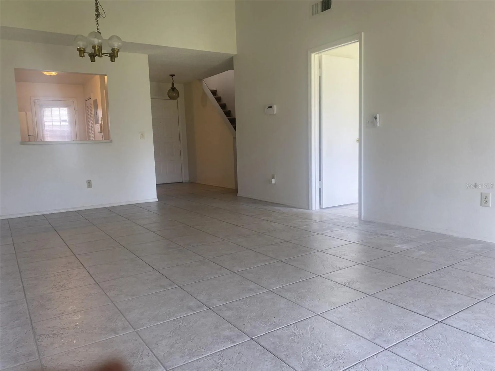 42 Pine Island Circle Kissimmee FL 34743