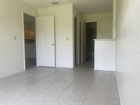 42 Pine Island Circle Kissimmee FL 34743