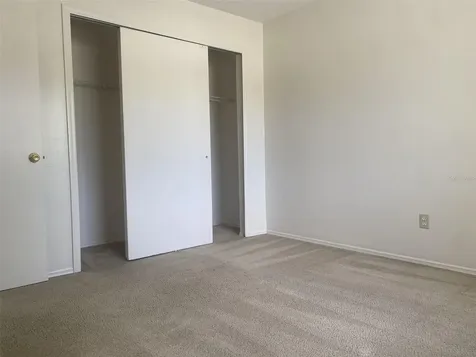 42 Pine Island Circle Kissimmee FL 34743