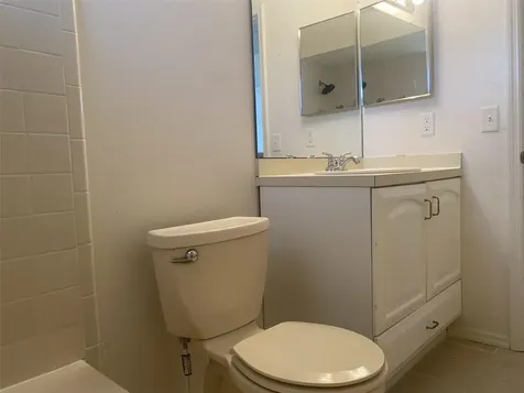 42 Pine Island Circle Kissimmee FL 34743