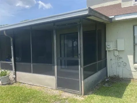42 Pine Island Circle Kissimmee FL 34743