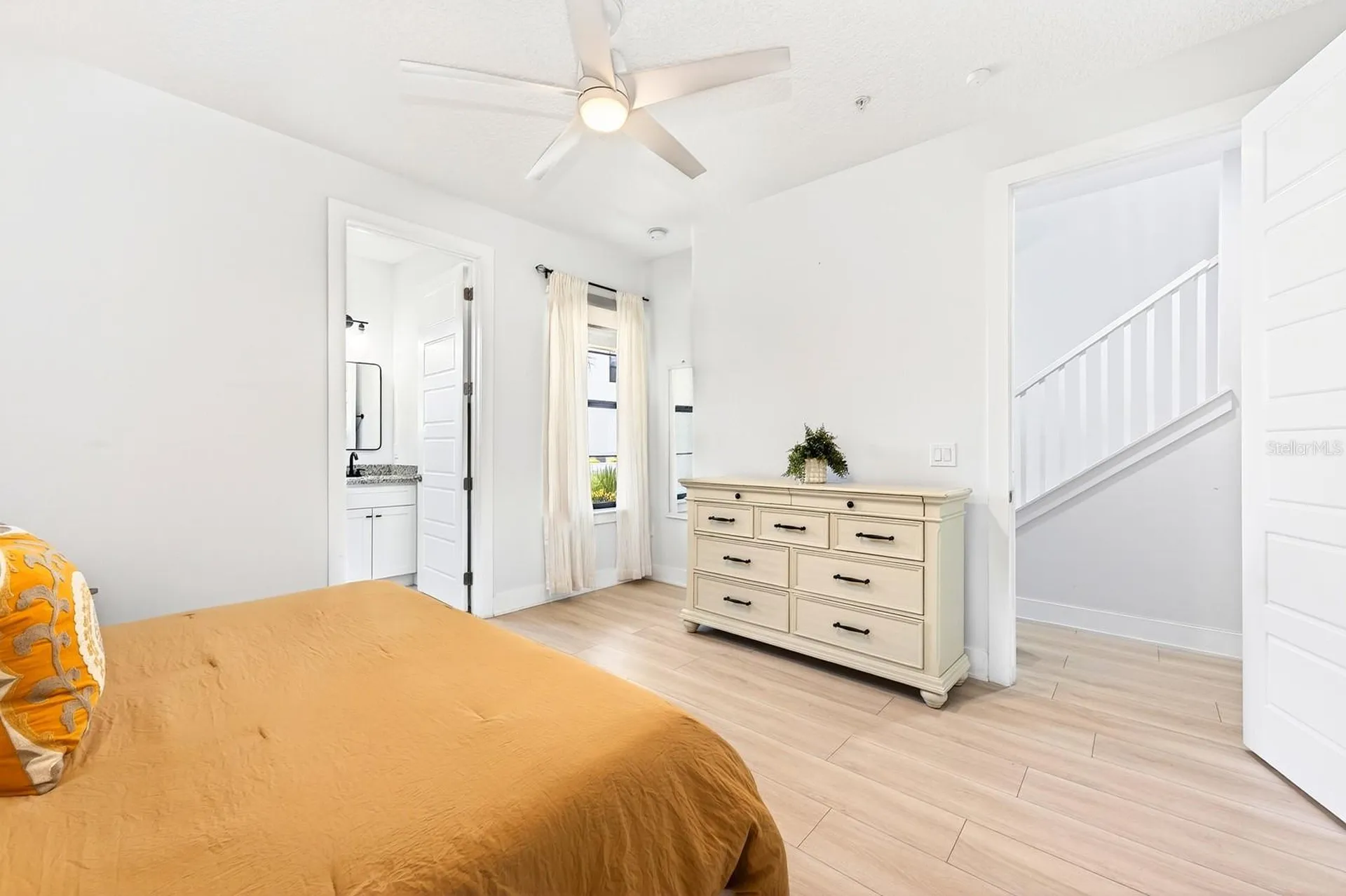 13048 Michael Callin Alley Orlando FL 32828