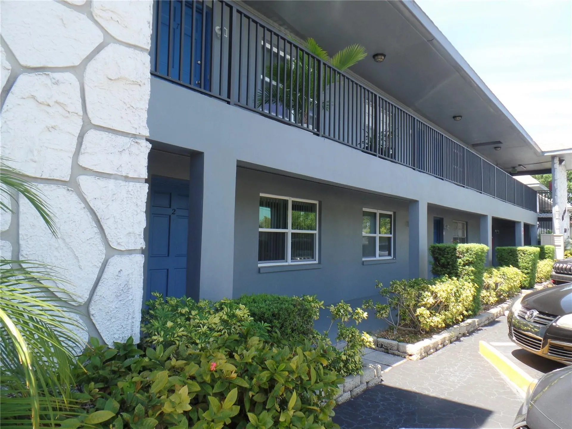 1240 70th Street N St Petersburg FL 33710