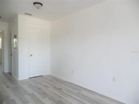 1240 70th Street N St Petersburg FL 33710