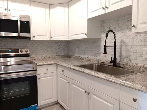 1240 70th Street N St Petersburg FL 33710