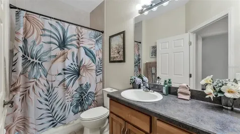 112 Bentley Oaks Boulevard Auburndale FL 33823